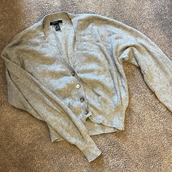 F21 cropped sweater - Picture 3 of 4